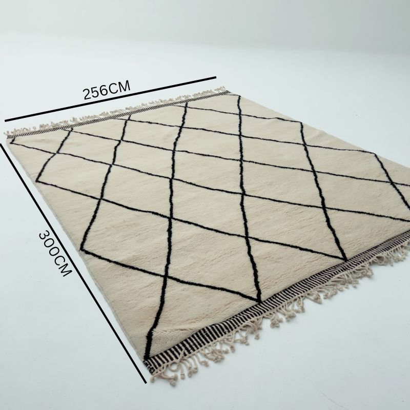 Beni Ourain Rug - Classic with bold lines