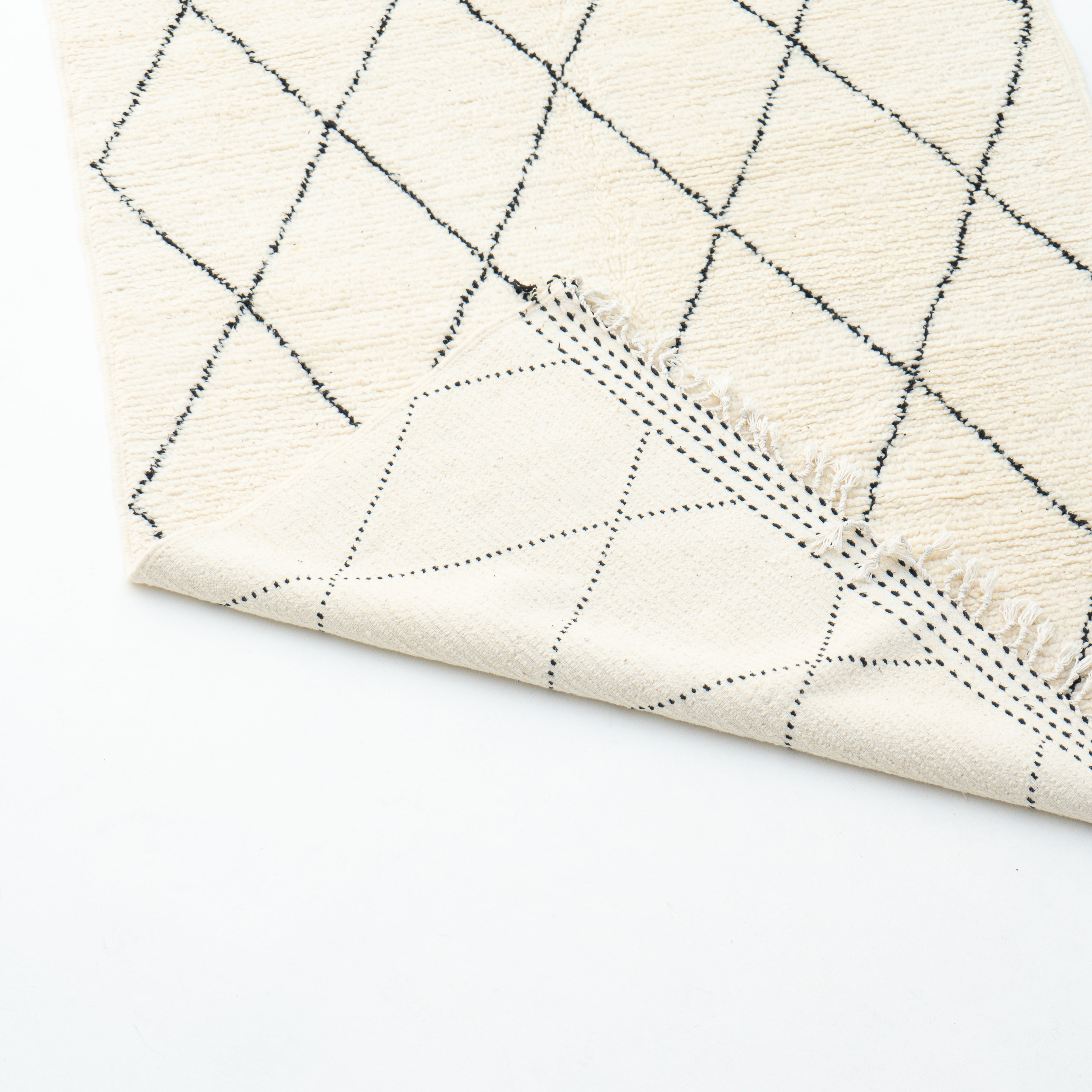 Beni Ourain - Medium classic Diamonds with stripes - Beni Ourain Rug