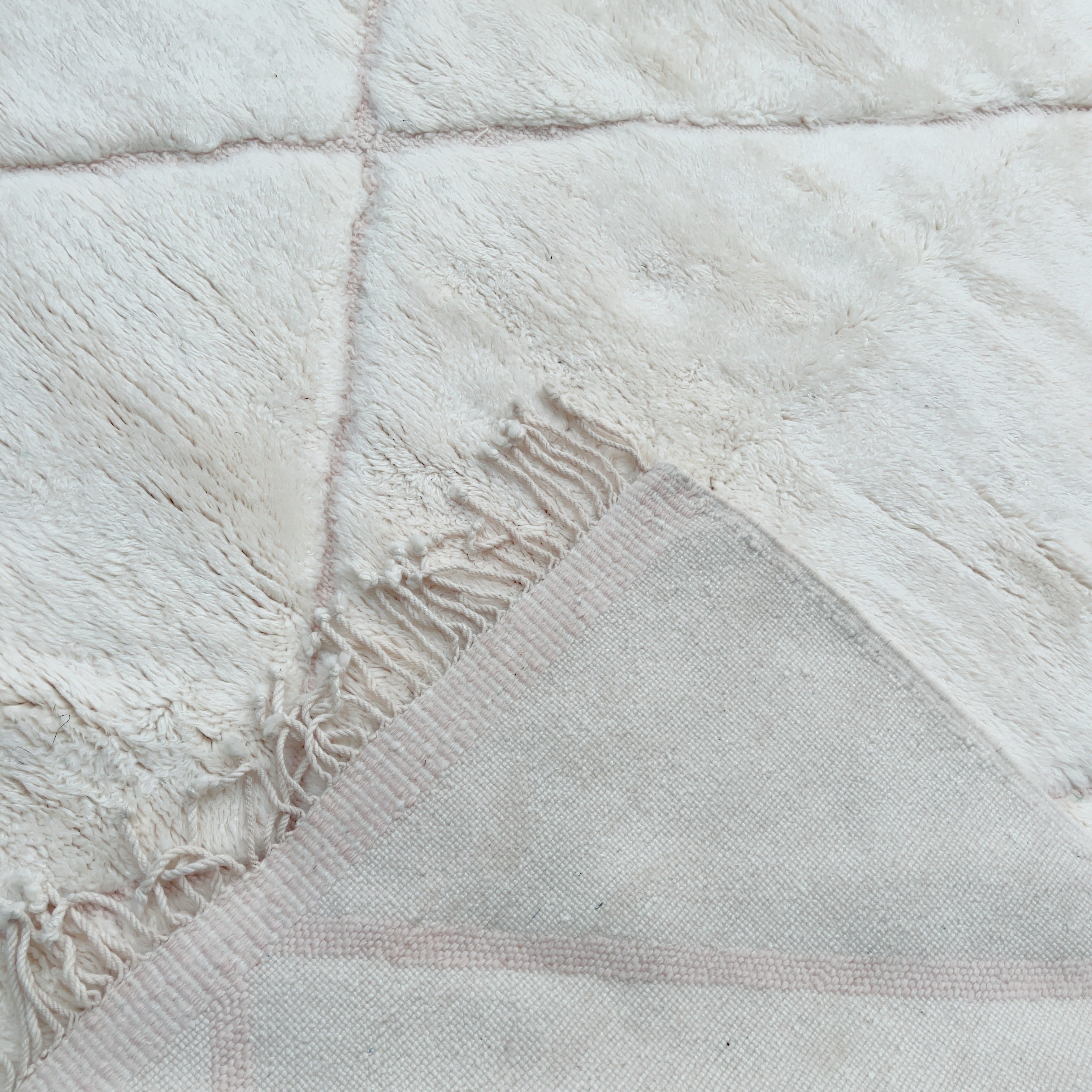 Beni Ourain Rug - Classic - Pale Pink (Large) - Beni Ourain Rug