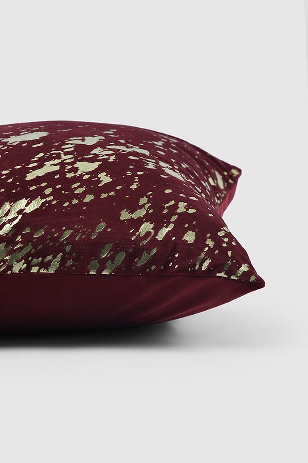 Splatter Luxe Velvet Pillow Cover , Red - Pillow Covers