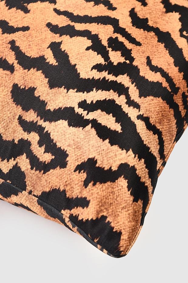 Tiger Printed Lumbar Pillow Cover - Pillow Covers