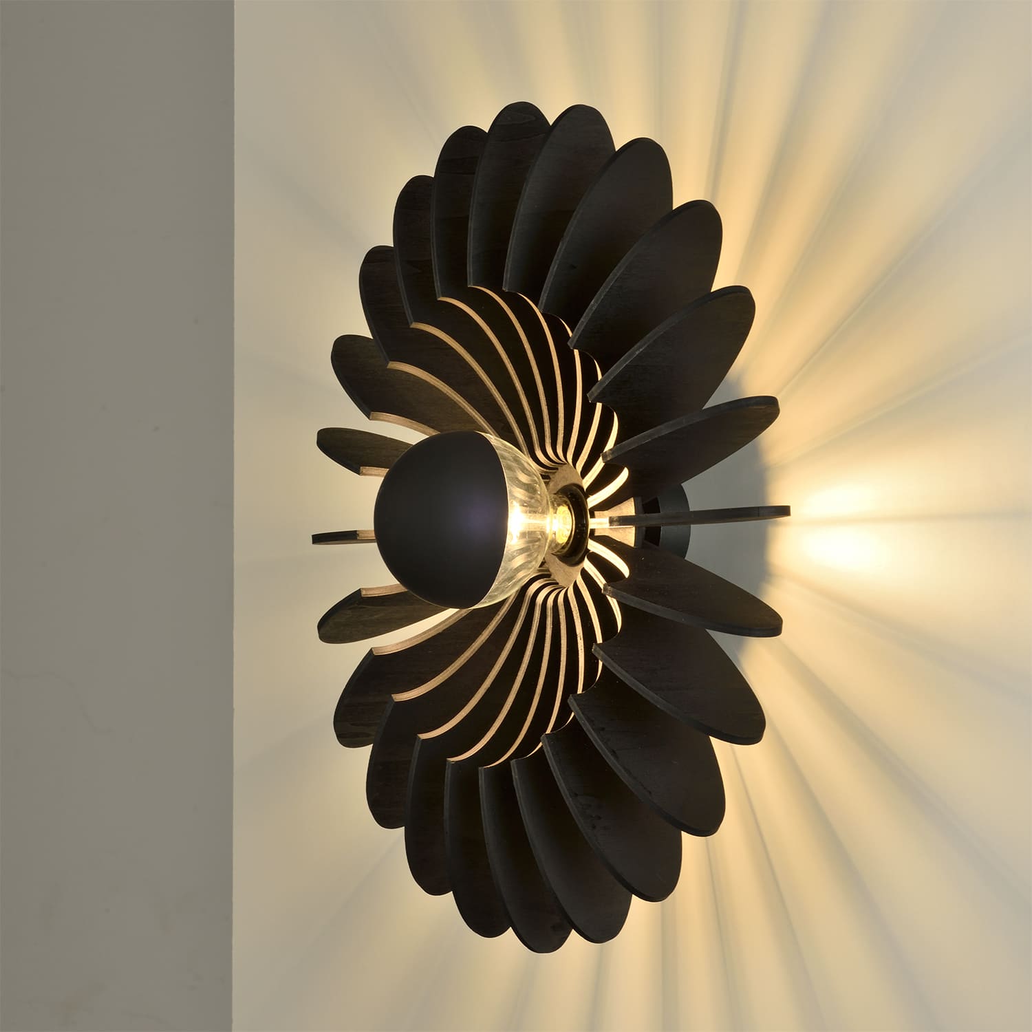 Wall Lamp Rosa Del Desierto / Solid Wood - Wall Lamps