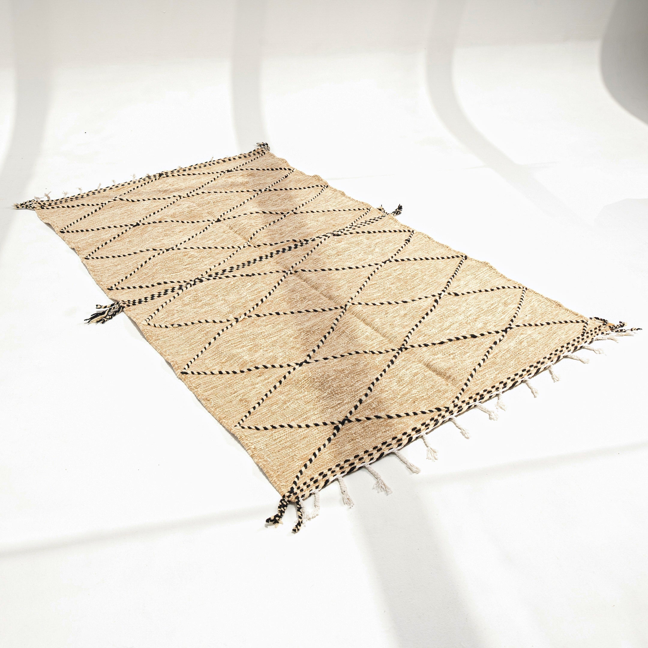 Berber Rug - Zanafi Kilim - Beige & Black Diamonds - Berber Rug