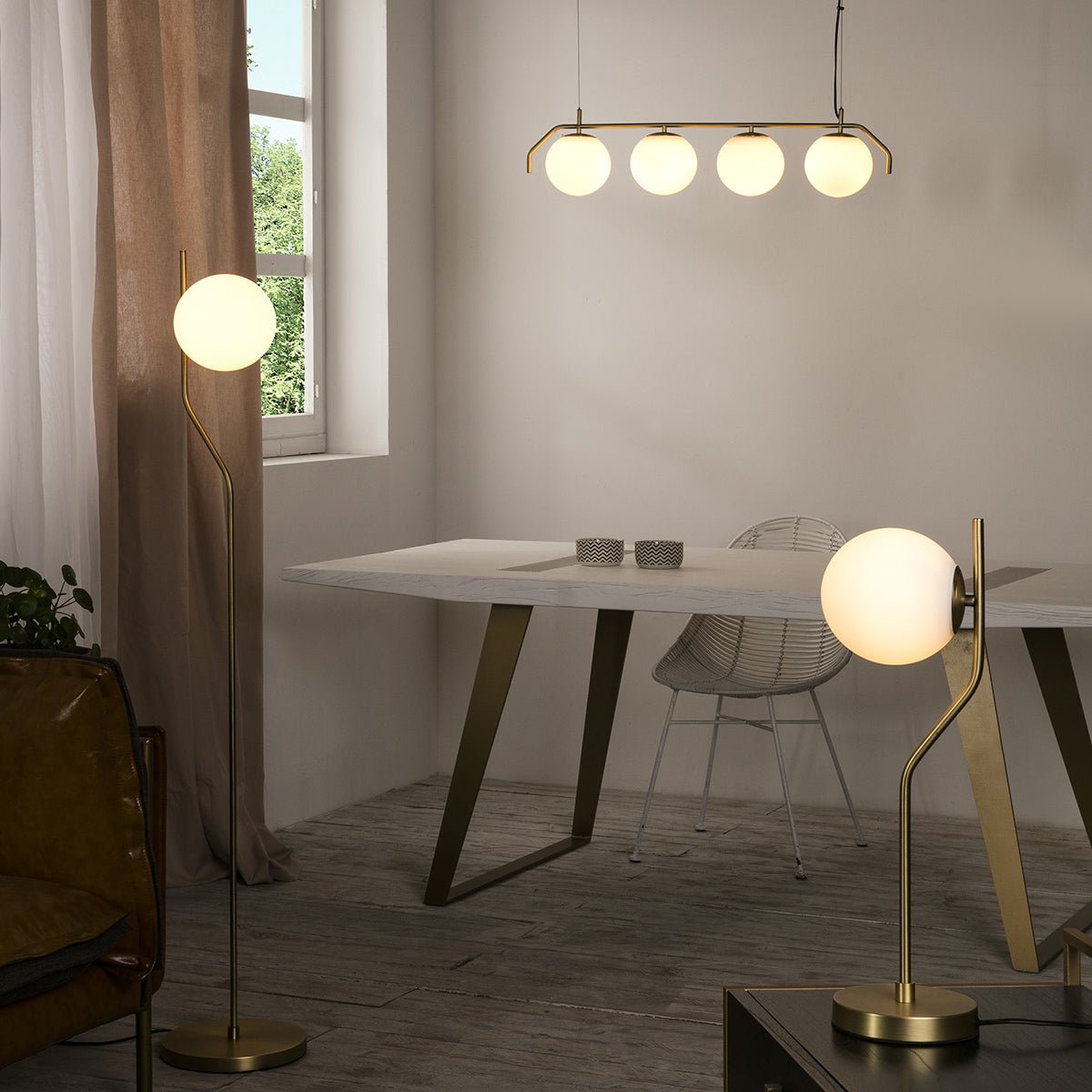Floor Lamp Maui / Opal Glass & Metal - Floor Lamps