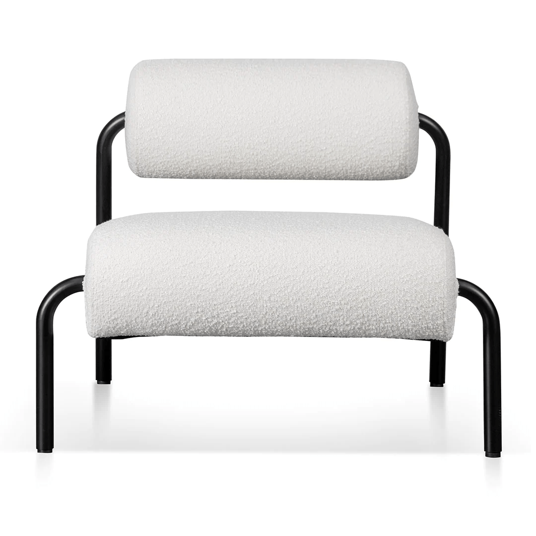 Sasha Lounge Chair - Boucle - Armchairs